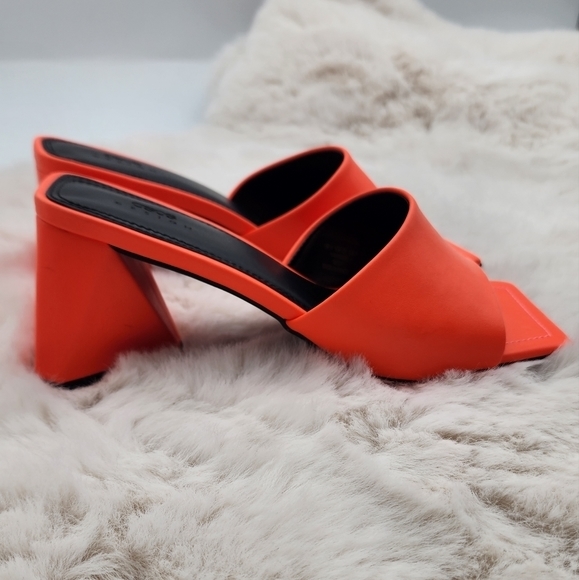 ASOS design Halliwell triangle block heel neon orange slides like new‎ - Picture 2 of 8